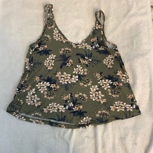 american eagle tank top